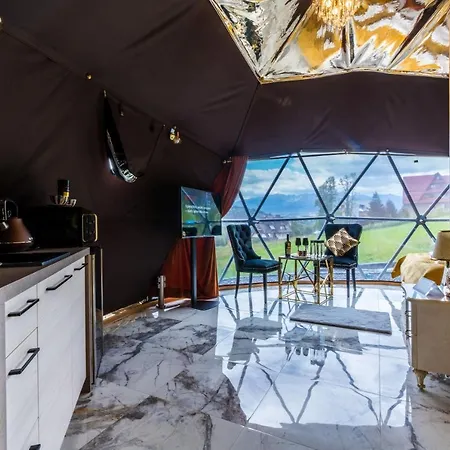 Glamp Royal Luxury tent Bialy Dunajec