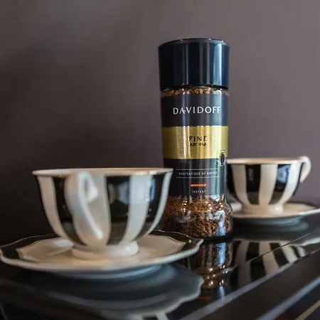 Tente de luxe Glamp Royal *