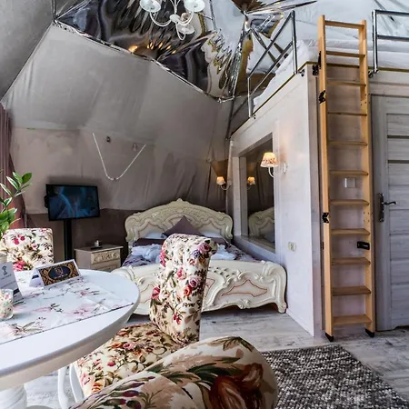 Tente de luxe Glamp Royal