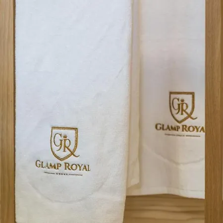 Glamp Royal * Бялы-Дунаец